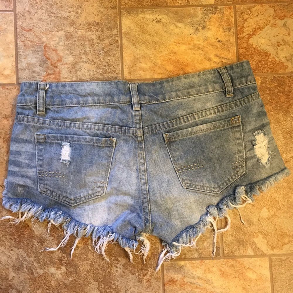 Mudd Jean Shorts - Picture 5 of 5